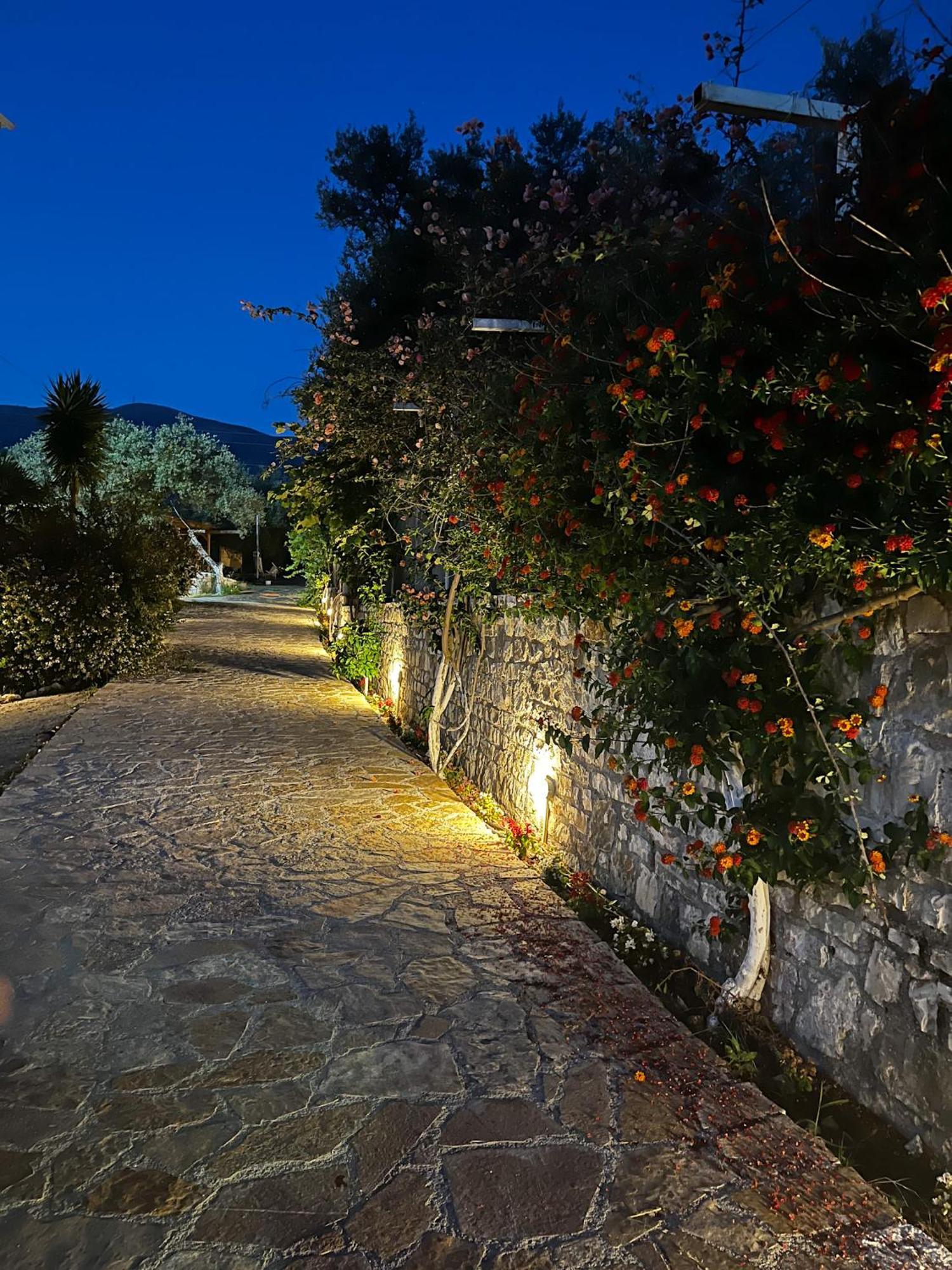 Hotel Stolis Himare Exterior foto
