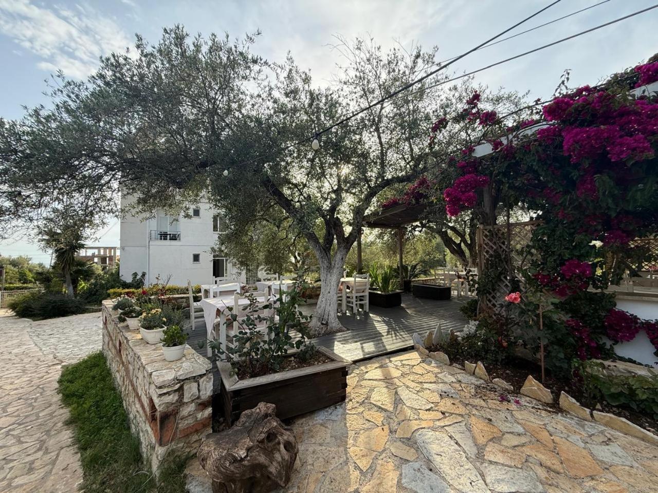 Hotel Stolis Himare Exterior foto